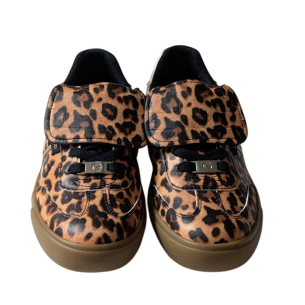 GBG Los Angeles Leopard Print Lace-up w/Flap Sneakers NWOB Womens Size 7.5